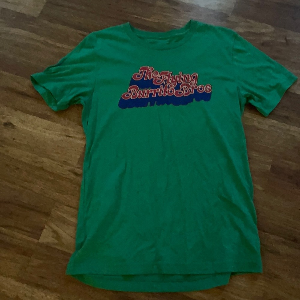 Medium green t-shirt